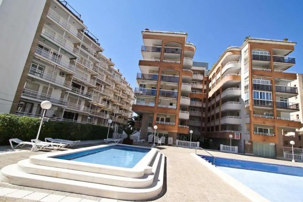 White Beach 100M Playa, Wifi, Pool 6Pax Salou Dış mekan fotoğraf